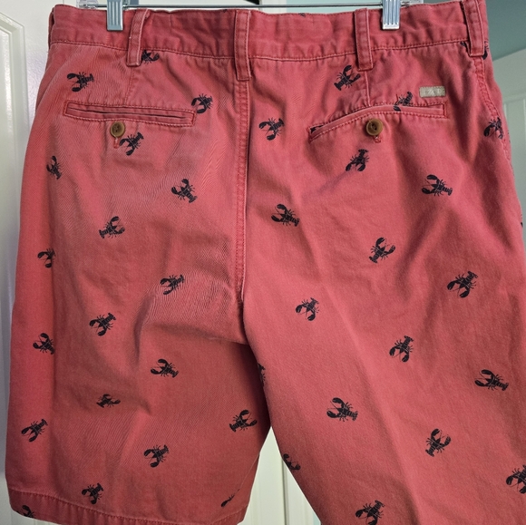 Men's IZOD Shorts, 36/10.5 - Picture 2 of 5